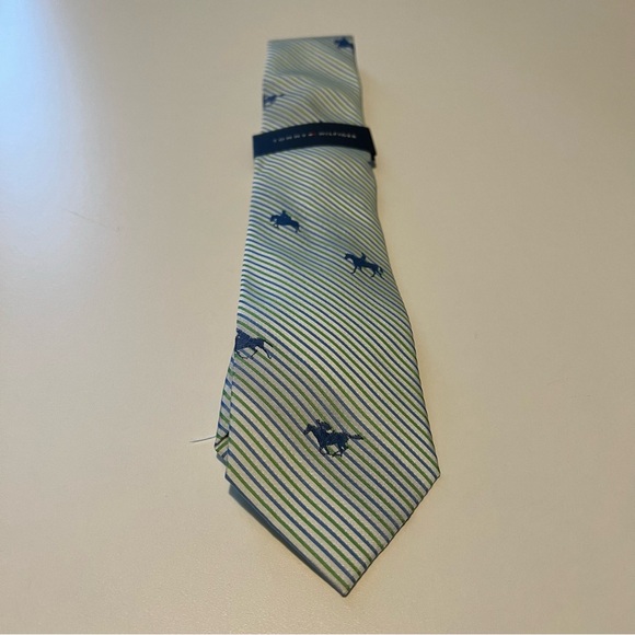 Tommy Hilfiger and Club Room Men's Green Tie Set - Picture 6 of 11